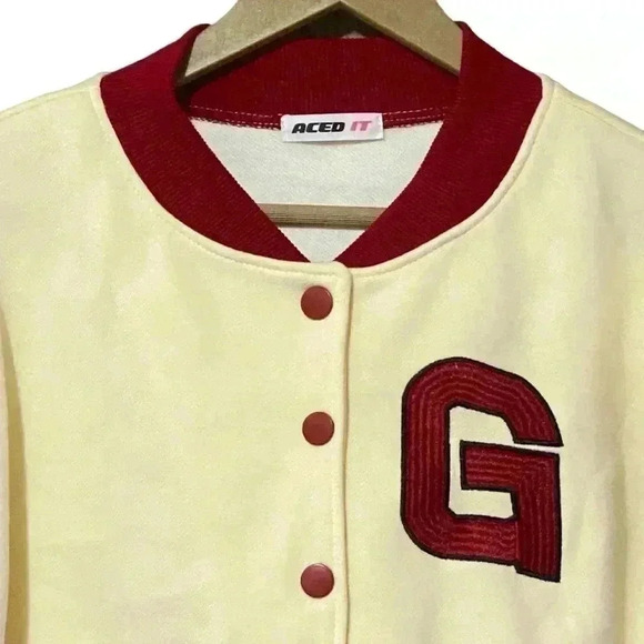 ACED IT Cropped Varsity Jacket M Cream Sporty Letterman Patches Academia NWT - Picture 6 of 10